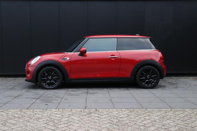 Mini COOPER Mini 1.5 136 PK Business | PANO-DAK | HALF LEDER | PDC | NAVI | CRUISE | AIRCO |