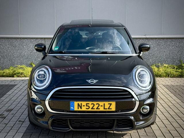 Mini COOPER Mini 1.5 Chili JCW-pakket Panoramadak Clima Stoelverwarming PDC Carplay LED Dealer O.H.