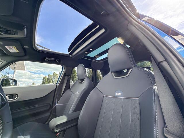 Mini COOPER 5-deurs C Favoured L