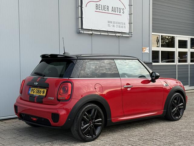 Mini COOPER Mini 1.5 Chili Serious Business JCW Pakket.