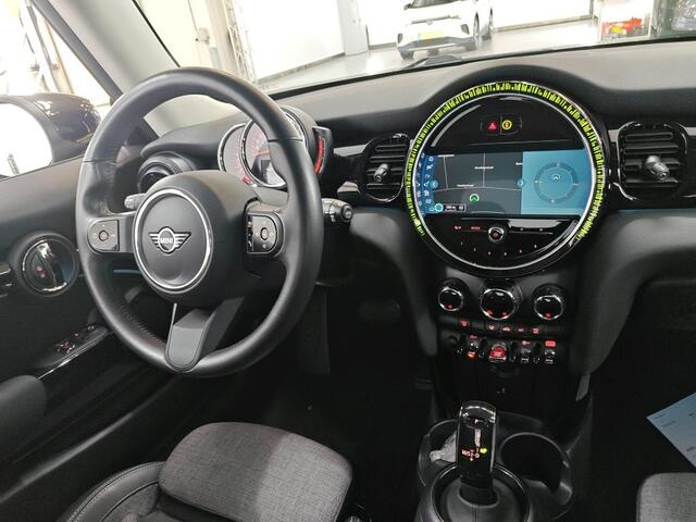 Mini COOPER Mini 1.5 Camden Edition NL-AUTO | 1/2 LEDER