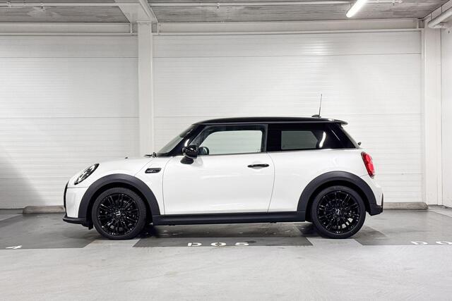 Mini COOPER 3-deurs Camden Edition | Apple Carplay | Park Distance Control | Navigatiesysteem