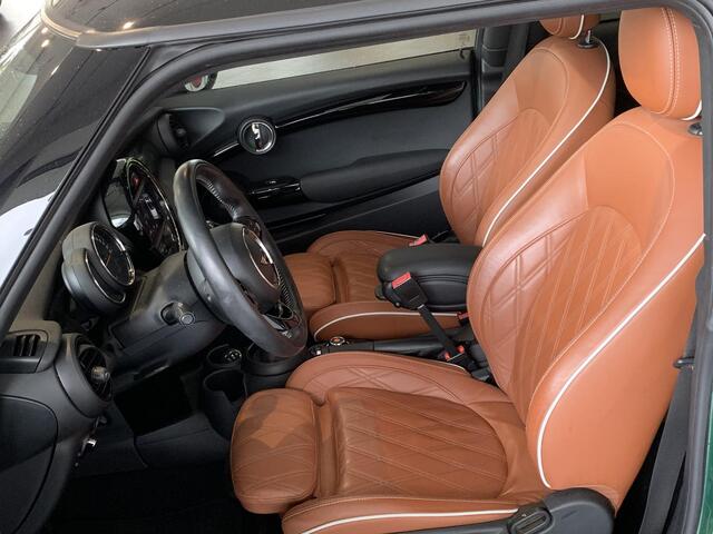 Mini COOPER Mini 1.5 60 Years Edition NAVIGATIE | PANORAMADAK | LEDEREN BEKLEDING | PARKEERSENSOREN VOOR-EN ACHTER