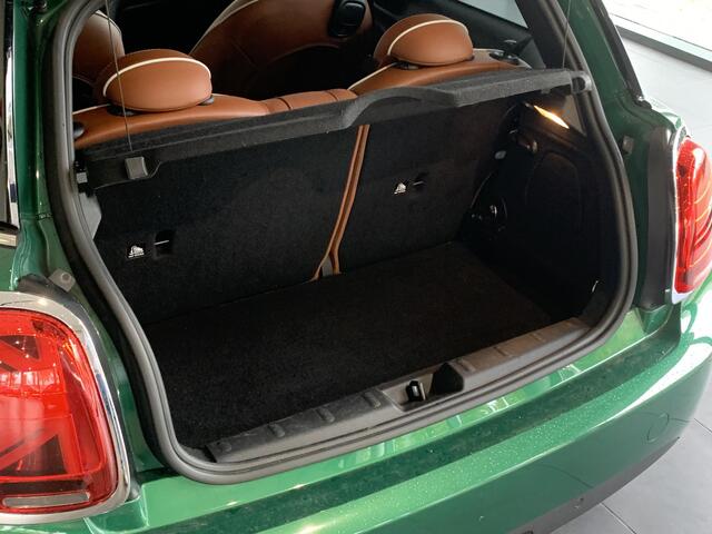 Mini COOPER Mini 1.5 60 Years Edition NAVIGATIE | PANORAMADAK | LEDEREN BEKLEDING | PARKEERSENSOREN VOOR-EN ACHTER