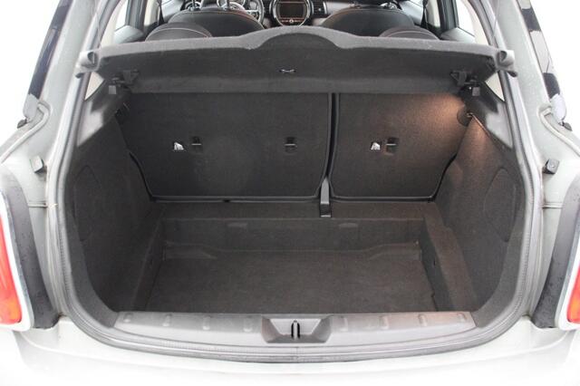 Mini COOPER 1.5D Business One - Navi