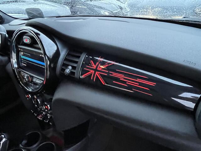 Mini COOPER Mini 1.5 Aut JCW pakket | Harman Kardon | HUD | Stoelverwarming | Sportstoelen | Supercompleet!