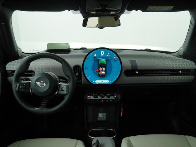 Mini COOPER 5-deurs C Favoured L |Elektrisch Panoramadak|Harman Kardon audio|360-graden camera