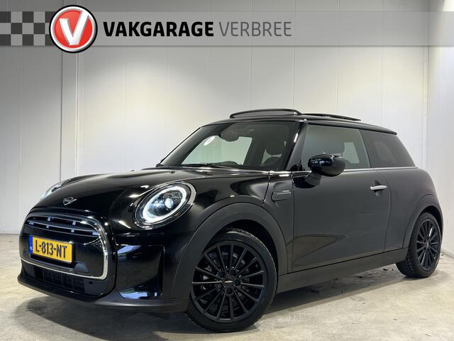Mini COOPER Mini 1.5 Essential | Navigatie/Android/Apple Carplay | LM Velgen 17" | Elektrisch Panoramadak