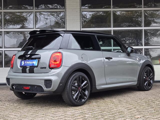 Mini COOPER Mini 1.5 Chili JOHN COOPER WORKS | LED KOPLAMPEN | CLIMATE CONTROL | SPORTSTOELEN | APPLE CARPLAY | KEYLESS ENTRY |