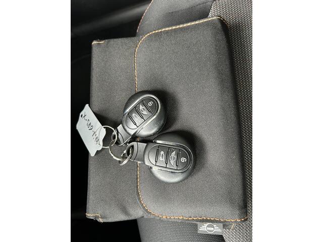 Mini COOPER CLUBMAN Mini 1.5 Business navi 89.000 km nieuwstaat