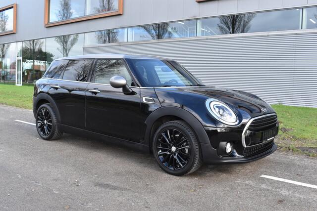 Mini COOPER CLUBMAN 1.5 Pepper Automaat Navigatie Keyless-go Leer interieur
