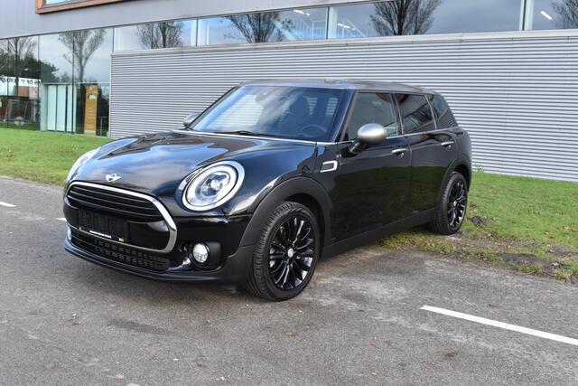 Mini COOPER CLUBMAN 1.5 Pepper Automaat Navigatie Keyless-go Leer interieur