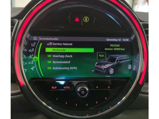 Mini COOPER CLUBMAN Mini 1.5 136 pk Business Edition Navigatie Plus DAB Clima + Cruise Control 17 Inch Velgen Carplay Parkeersensoren Alarm NL Auto