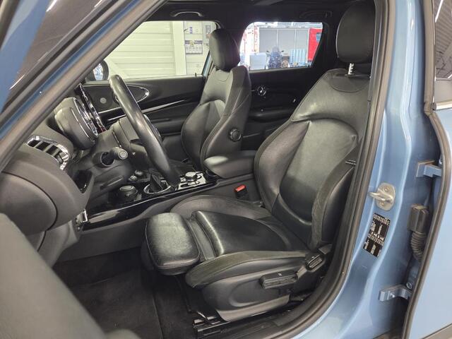 Mini COOPER CLUBMAN Mini 1.5 Chili Serious Business Pano HUD Leer Stoelverwarming 77.000km NAP