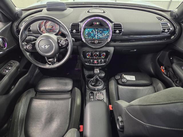 Mini COOPER CLUBMAN Mini 1.5 Chili Serious Business Pano HUD Leer Stoelverwarming 77.000km NAP