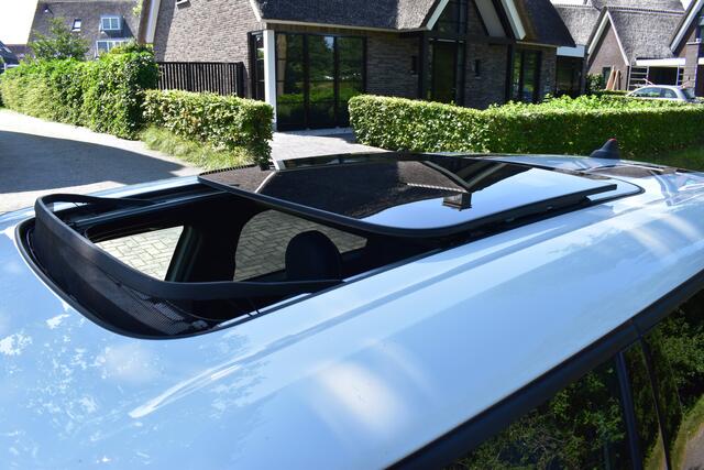 Mini COOPER CLUBMAN Mini 1.5 AUT. PANO, LEER, BOMVOL!