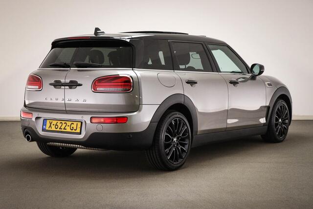 Mini COOPER CLUBMAN Mini 1.5 Chili | BUSINESS / PARK ASSIST- PACK | PANORAMADAK | LEDER | VOORRUITVERWARMING