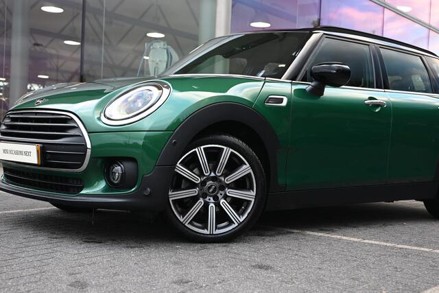 Mini COOPER CLUBMAN Automaat / Panoramadak / Achteruitrijcamera / Comfort Access / LED / Stoelverwarming / Harman-Kardon / Airconditioning / Cruise Control
