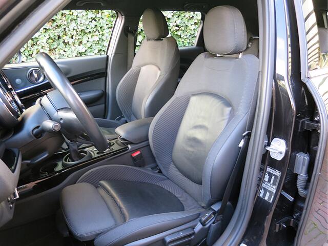 Mini COOPER CLUBMAN 1.5 Chili Business Ed. F54 NL-auto, XL-navi, HK, LED, Park.ass en 19"