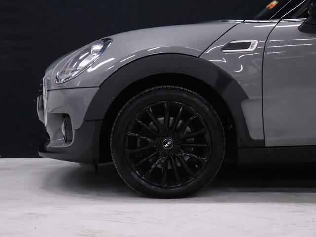 Mini COOPER CLUBMAN Mini 1.5 Salt Business [CRUISE CONTROL, BLUETOOTH TELEFOON, PDC ACHTER, AUTOMATISCHE AIRCO, NAVIGATIE, LICHTMETALEN VELGEN, NIEUWSTAAT]