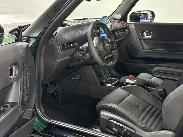 Mini COOPER S | John Cooper Works Uitvoering | Pakket XL |18" John Cooper Works Lap Spoke two-tone