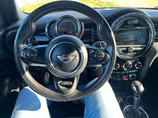 Mini COOPER S Mini 2.0 192 PK Chili Serious Business John Cooper Works Uitvoering!