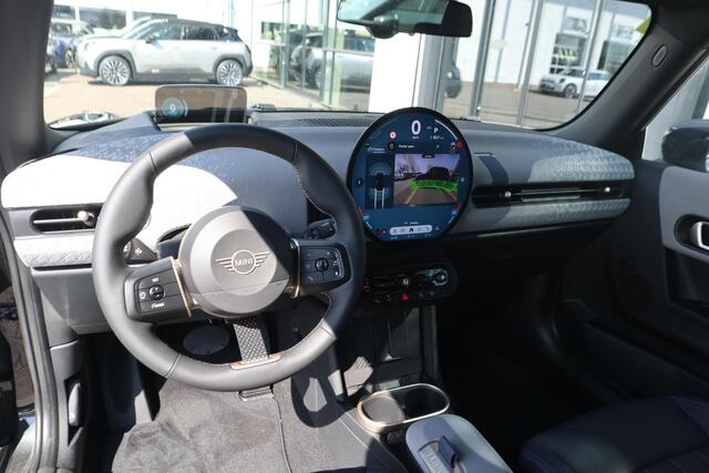 Mini COOPER S 3-deurs / Favoured Trim + Pakket M