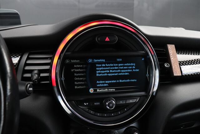 Mini COOPER S Mini Cabrio 2.0 Chili Serious Business 192 PK | LEDER | STOELVERW. | H&K | HEAD-UP | PDC | CRUISE | NAVI |