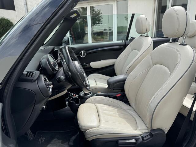 Mini COOPER S Mini Cabrio 2.0 Chili Cabriolet, Windscherm, Navi, Leder Een proefrit levert het bewijs. Neem contact op en we maken een afspraak!