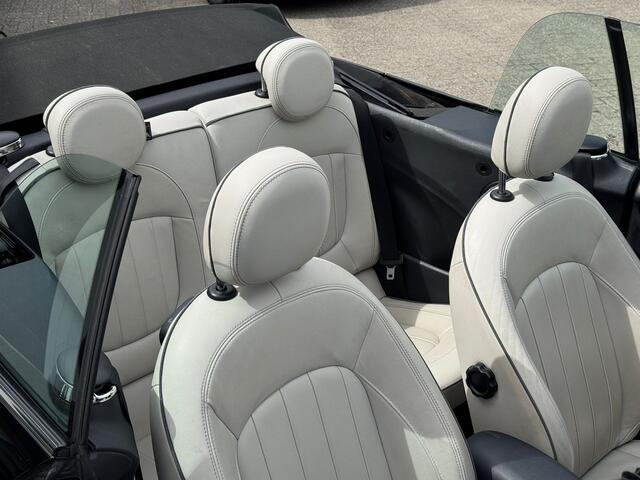 Mini COOPER S Mini Cabrio 2.0 Chili Cabriolet, Windscherm, Navi, Leder Een proefrit levert het bewijs. Neem contact op en we maken een afspraak!