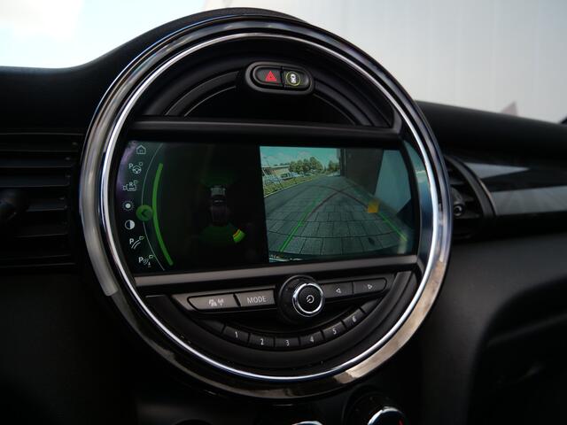 Mini COOPER S Mini Cabrio 2.0 192pk Chili Automaat Head-up display / LED / Camera