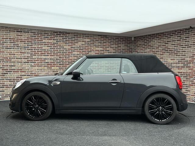 Mini COOPER S Mini Cabrio 2.0 Chili Serious Business | LED| Camera|