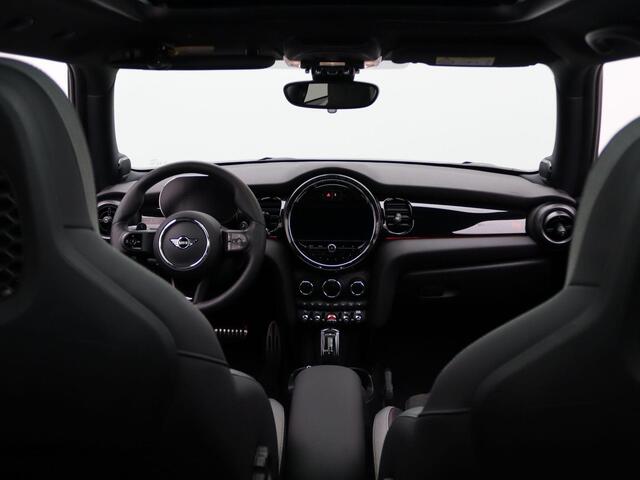 Mini COOPER S 3-Deurs Rockingham GT Edition + Premium Plus Pakket + Glazen panoramadak + Achteruitrijcamera + Park Assistant + Harman-Kardon + 17''