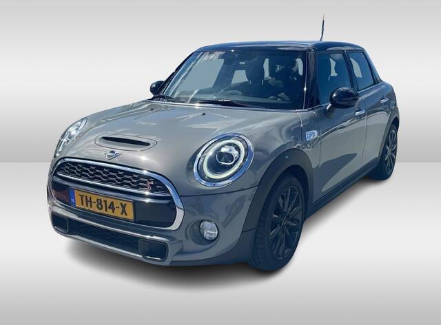 Mini COOPER S Mini 2.0 Pepper / Navigatie / Half leder / Parkeerhulp / Keyless / 17'' / Cruise Control