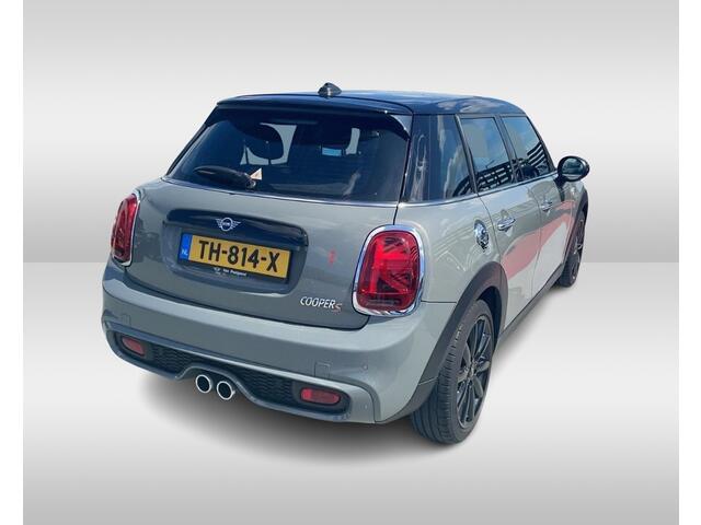 Mini COOPER S Mini 2.0 Pepper / Navigatie / Half leder / Parkeerhulp / Keyless / 17'' / Cruise Control