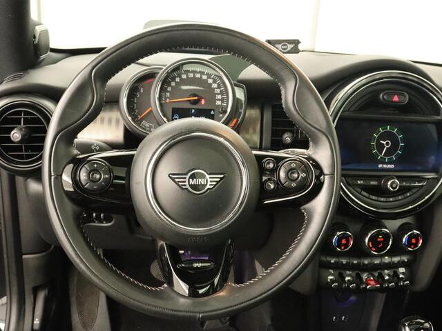 Mini COOPER S 2.0 60 Years | Panoramadak | Stoelverwarming | Leder | Head-Up | Park Assist | Carplay | Navigatie | Keyless | Full LED | Harman/Kardon | Climate control | Cruise control