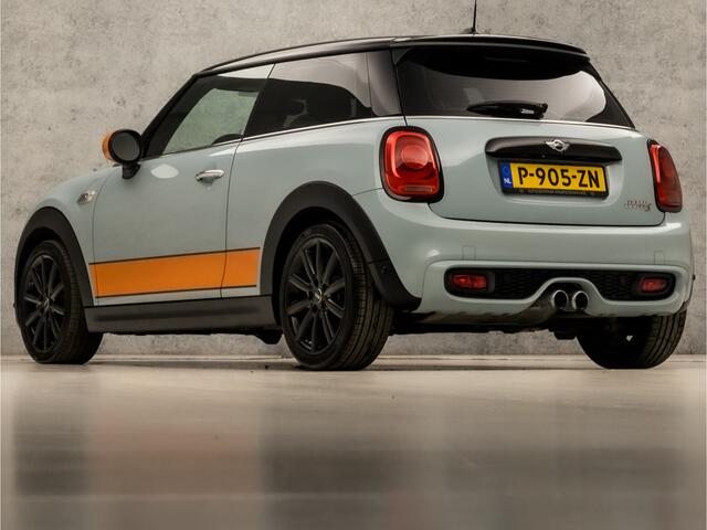 Mini COOPER S 2.0 Cooper S Delaney 192Pk (PANORAMADAK, GROOT NAVI, CAMERA, LEDER, STOELVERWARMING, SPORTSTOELEN, LED KOPLAMPEN, GETINT GLAS, KEYLESS, CRUISE, NIEUWSTAAT)