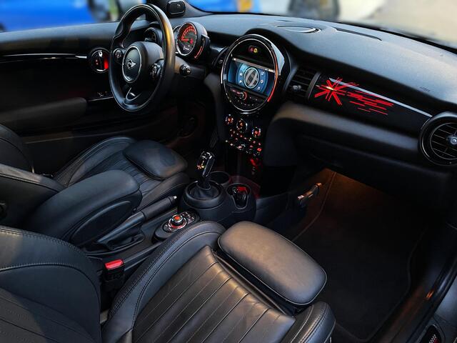 Mini COOPER S Mini 2.0 NL Auto / Pano / JCW Pakket / H&K