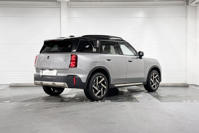 Mini COUNTRYMAN C | Favoured Trim | Pakket XL | 19" Kaleido Spoke two-tone