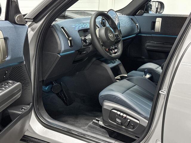 Mini COUNTRYMAN C | Favoured Trim | Pakket XL | 19" Kaleido Spoke two-tone