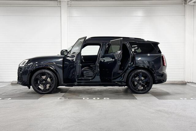 Mini COUNTRYMAN SE All4 | John Cooper Works Uitvoering | Pakket XL | 19"JCW Runway Spoke Jet Black