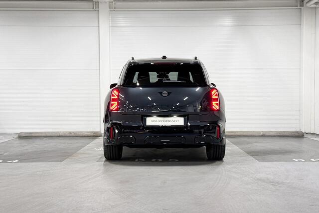 Mini COUNTRYMAN SE All4 | John Cooper Works Uitvoering | Pakket XL | 19"JCW Runway Spoke Jet Black