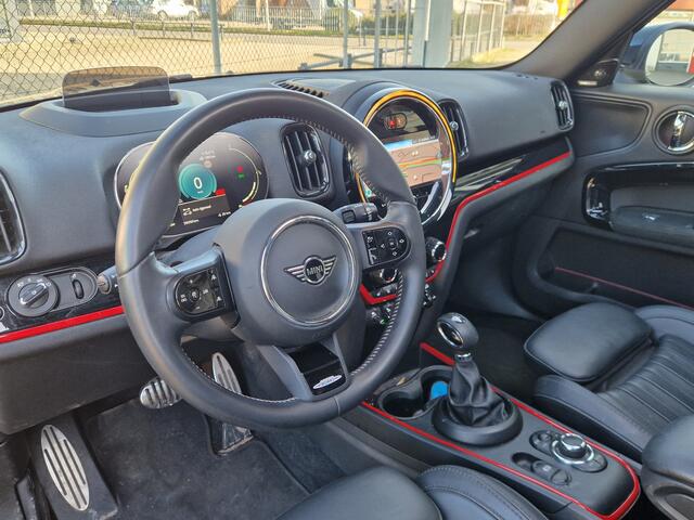 Mini COUNTRYMAN Mini 2.0 Cooper S E ALL4 John Cooper Works Panorama ACC HUD HK VOL!