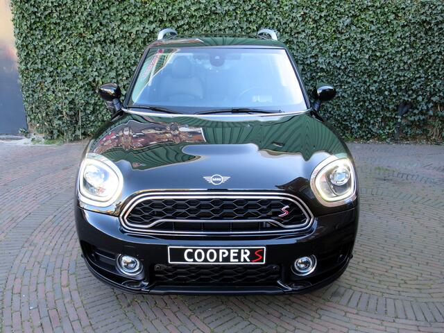 Mini COUNTRYMAN 2.0 Cooper S F60 automaat met Leer, Pano.dak, Apple carPlay Head-up en 17"