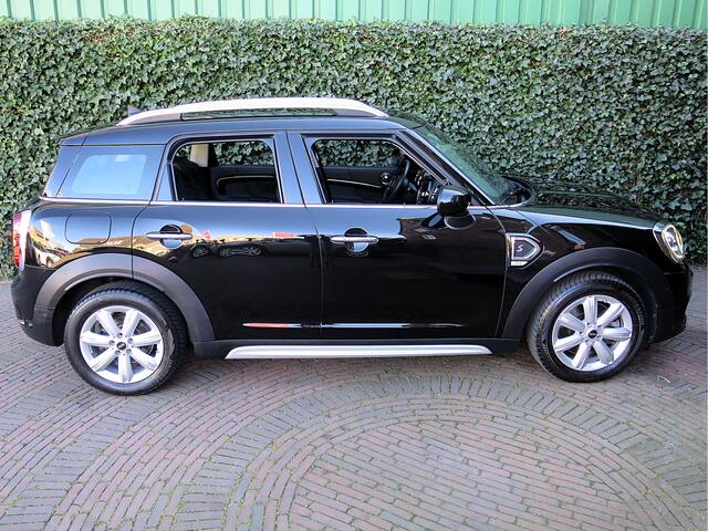 Mini COUNTRYMAN 2.0 Cooper S F60 automaat met Leer, Pano.dak, Apple carPlay Head-up en 17"