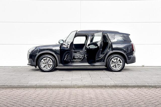 Mini COUNTRYMAN C Essential Trim | Pakket XS |