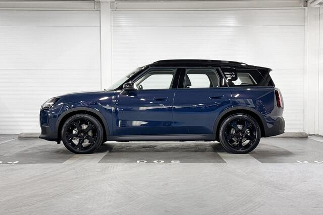 Mini COUNTRYMAN E | Classic uitvoering | Pakket XS | 19"JCW Runway Spoke Jet Black
