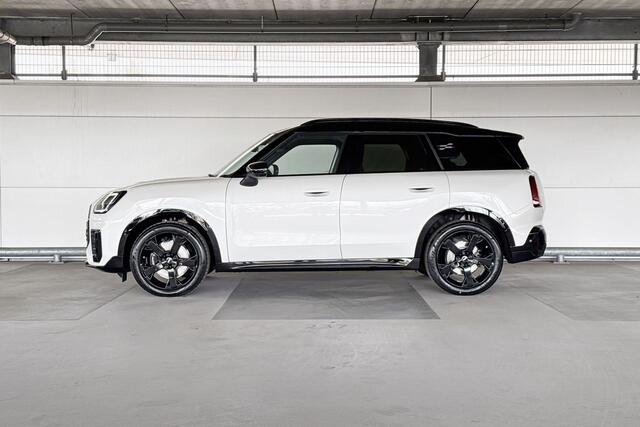 Mini COUNTRYMAN 1.5 C John Cooper Works L | Pakket XL | Dak en spiegelkappen in Jetblack
