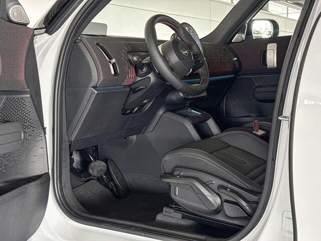 Mini COUNTRYMAN 1.5 C John Cooper Works L | Pakket XL | Dak en spiegelkappen in Jetblack