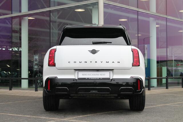 Mini COUNTRYMAN C Automaat / John Cooper Works / Pakket L / 20" JCW Flag Spoke 2-tone